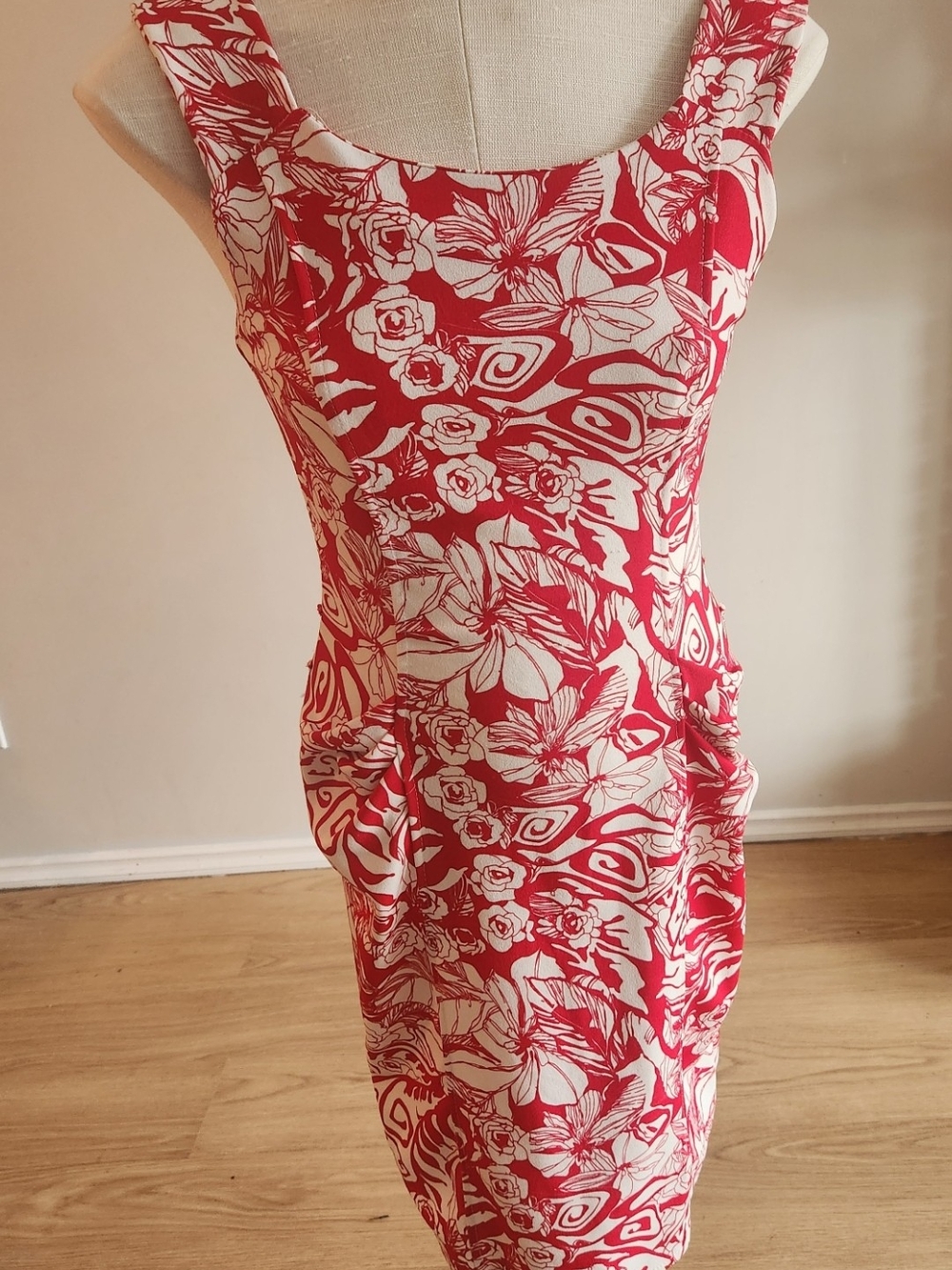 Source Unknown Red and White Floral Mini Dress